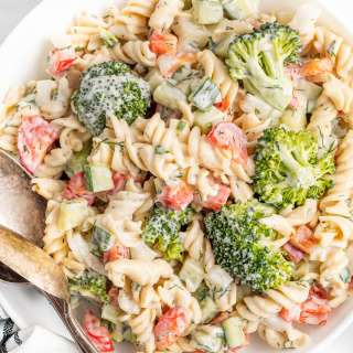 Creamy Ranch Pasta Salad