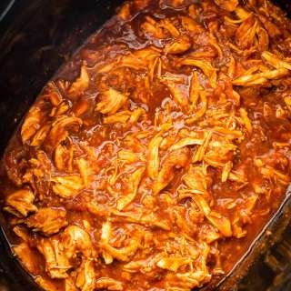 Slow Cooker Shredded BBQ Chicken