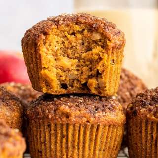 Healthy Apple Muffins