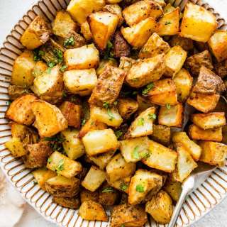 Easy Oven Roasted Potatoes