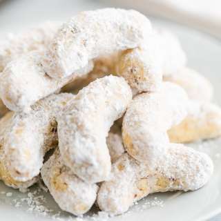 Almond Crescent Cookies