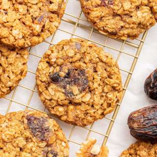 Oatmeal Date Cookies