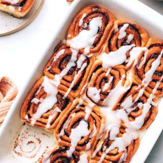 Vegan Cinnamon Rolls