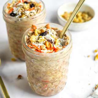 Carrot Cake Overnight Oats