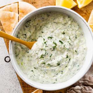 Easy Tzatziki (Greek Yogurt Cucumber Sauce)