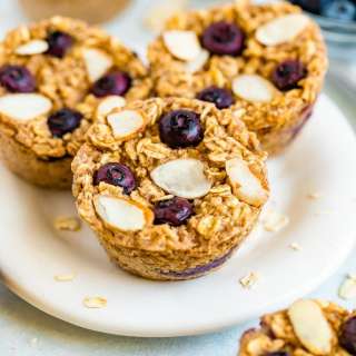 Blueberry Baked Oatmeal Cups
