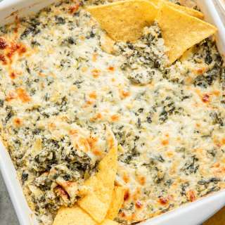 Healthy Spinach Artichoke Dip