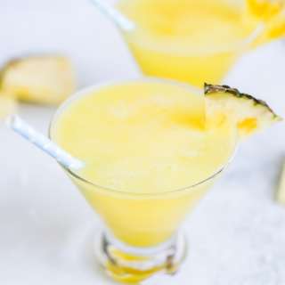 Skinny Piña Colada