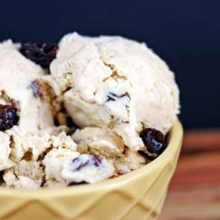 Cold Stone Inspired Oatmeal Raisin Cookie Batter Ice Cream (No Cook)