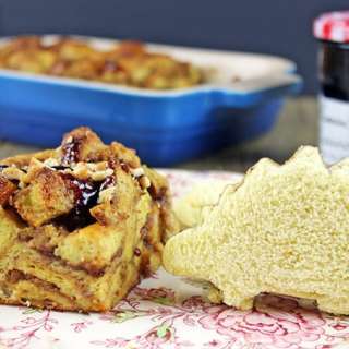 PB&J Uncrustables AND French Toast Bake in One!