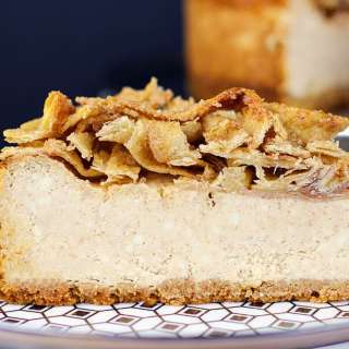 Crispy Cinnamon Sugar Sopapilla Cheesecake