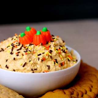 Pumpkin Cheesecake Dip (with 10 Pumpkin Alternatives!)