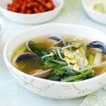 Sigeumchi Doenjang Guk (Spinach Doenjang Soup)