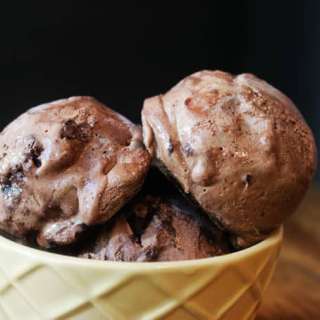 Super Dark Chocolate Ice Cream