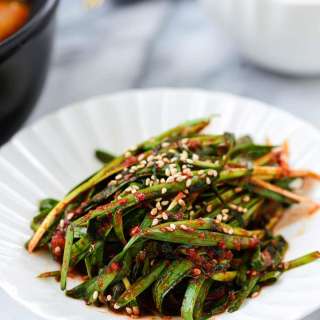 Buchu kimchi (Garlic chives kimchi)