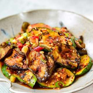 Gaji hobak muchim (grilled eggplant and zucchini)