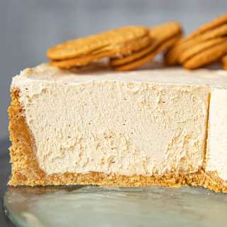 Peanut butter pie