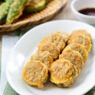 Wanja jeon (Pan-fried egg battered meat balls)