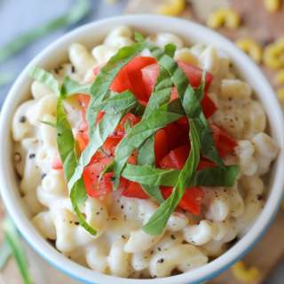 Caprese Mac and Cheese