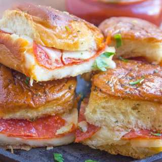Pressed Pepperoni Pizza Party Rolls