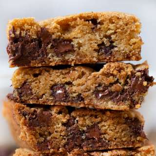 Chocolate Chip Cookie Bars