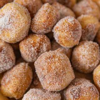 Cinnamon Sugar Pretzel Bites