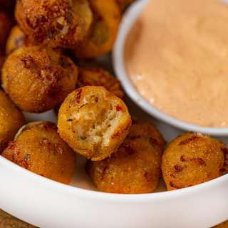 Texas Roadhouse Rattlesnake Bites (Copycat)