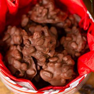 Chocolate Raisin Clusters