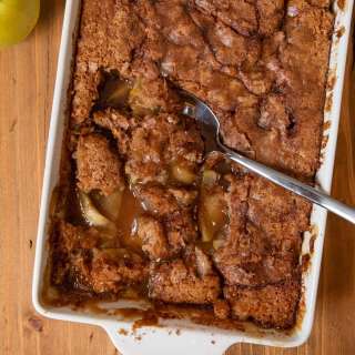 Caramel Apple Cobbler
