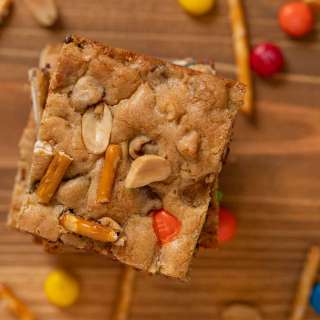 Trail Mix Blondies