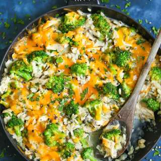 Cheesy Chicken and Broccoli Rice Casserole
