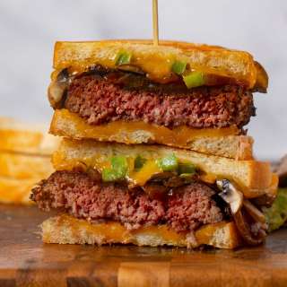 Philly Cheesesteak Patty Melt