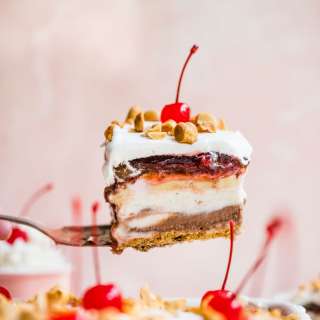 No-Bake Banana Split Dessert