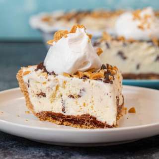 Ice Cream Sundae Pie