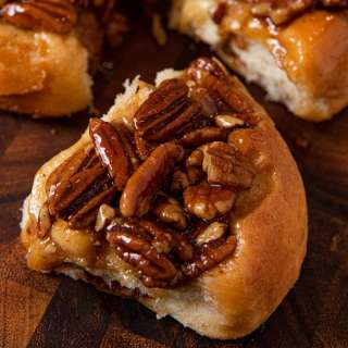 Caramel Pecan Cinnamon Rolls