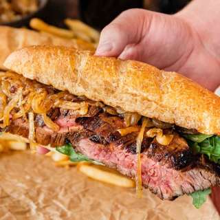 Steak Sandwich (with garlic aioli)
