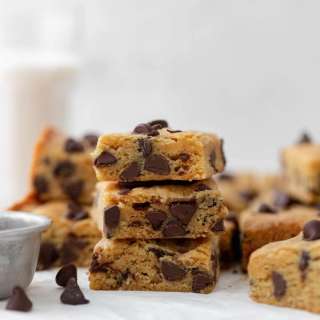 Chocolate Chip Blondies