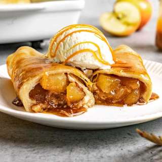 Cinnamon Apple Enchiladas