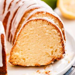 7UP Pound Cake