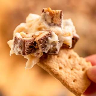 Snickers Cheeseball