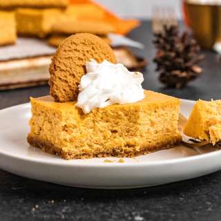 Pumpkin Cheesecake Bars