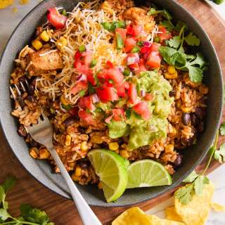 Instant Pot 20 Minute Chicken Burrito Bowls