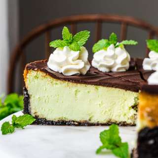 Mint Chocolate Cheesecake