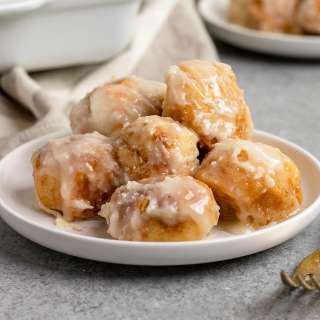 Cinnamon Roll Bites