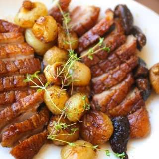 Duck-Fat Roasted Cipollini Onions with Thyme