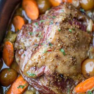 Slow Cooker Corned Beef Dinner