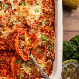 Beefy Italian Stuffed Shells