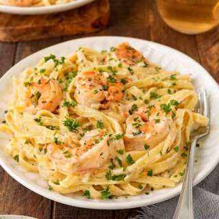 Classic Shrimp Alfredo