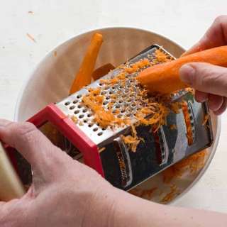 How to Shred Carrots