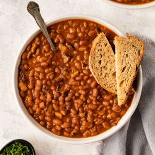 Slow Cooker Pork and Beans
